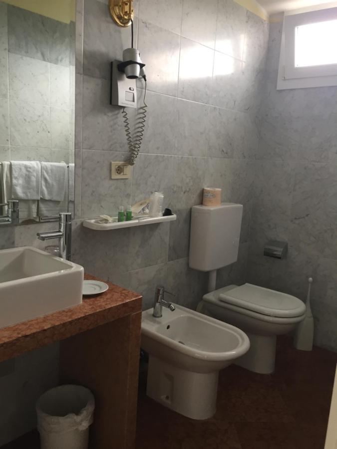 Triple Room,999639684:JPEG