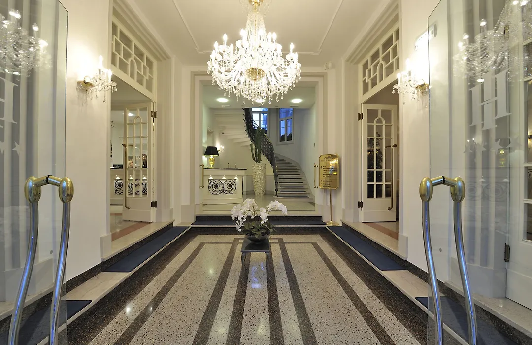 Hotel Italia Palace-1